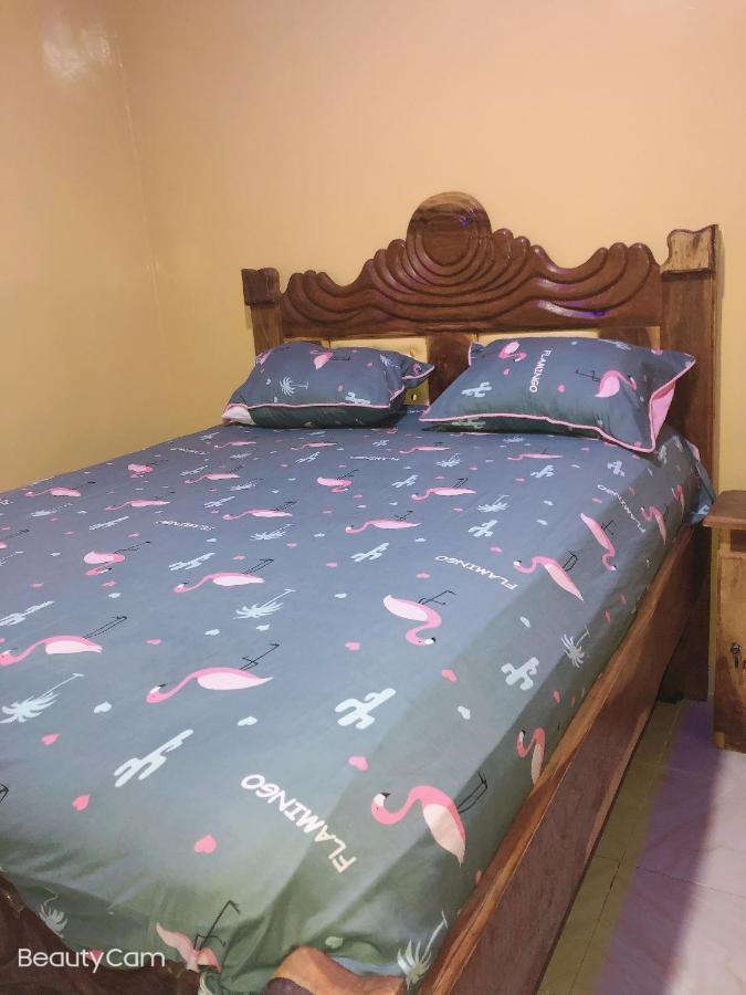 Awamuulamin Manneh Guest House Abuko Exterior photo